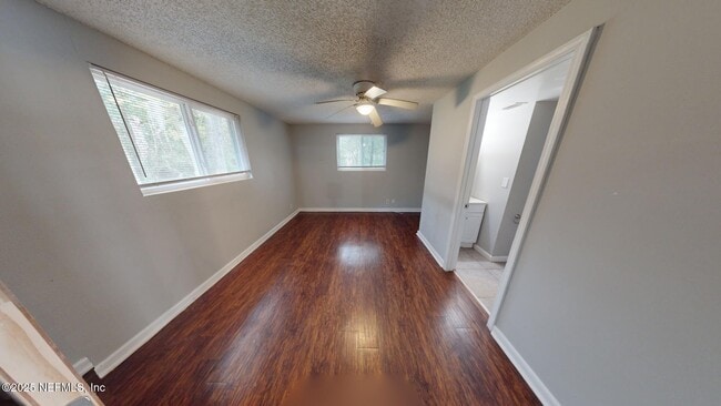 Building Photo - 5151 Alpha Ave