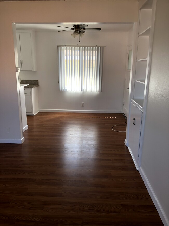 Building Photo - 11828 Eucalyptus Ave