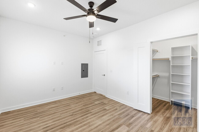 Building Photo - 4802 S Congress Ave