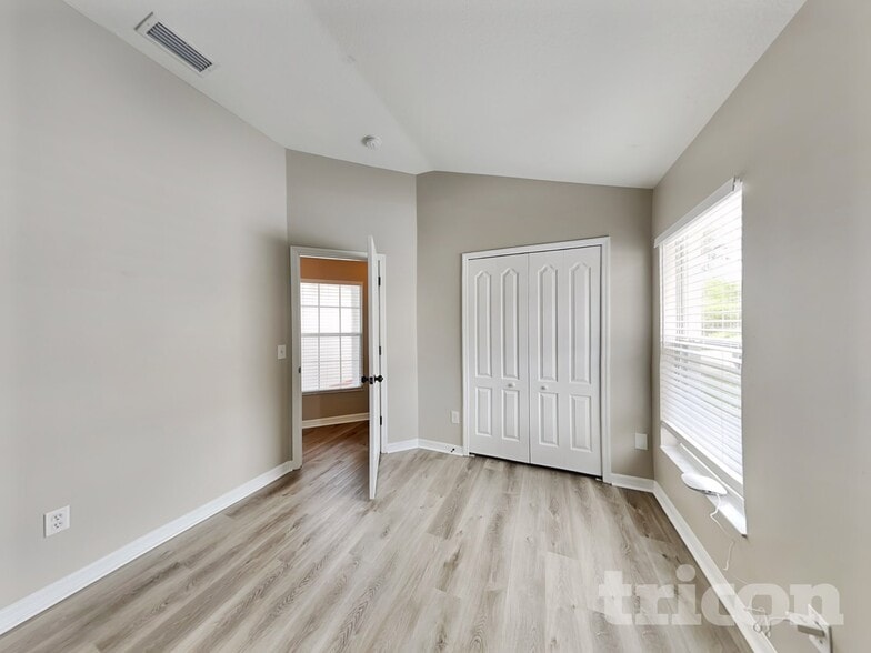 Building Photo - 12719 Standbridge Dr