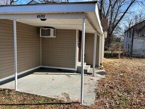 Building Photo - 2 Bedroom