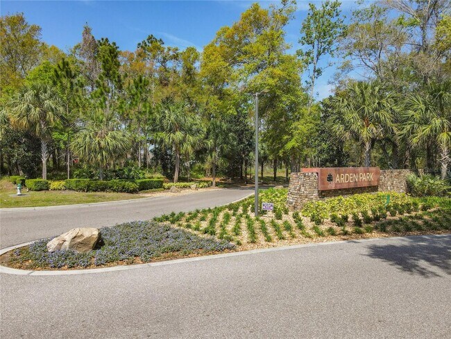 Building Photo - Spacious and Modern 5 Bedroom Home in Gated Arden Park North