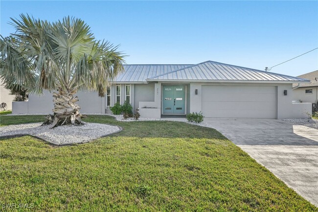 Primary Photo - 3701 SE 17th Pl