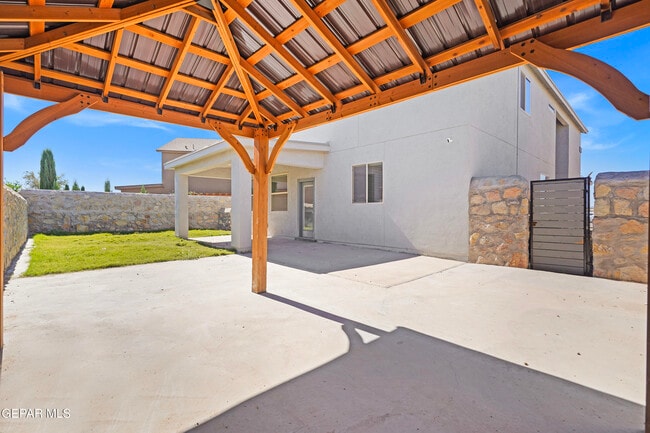 Building Photo - 4524 McBee Ct