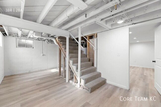 Building Photo - 3906 Booth St