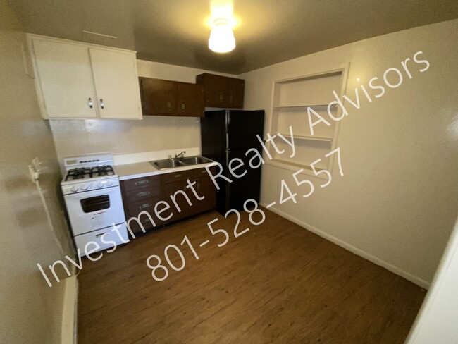Building Photo - Shady View Apartments
