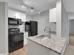 The Randolph- 1 Bed, 1 Bath - The Pines