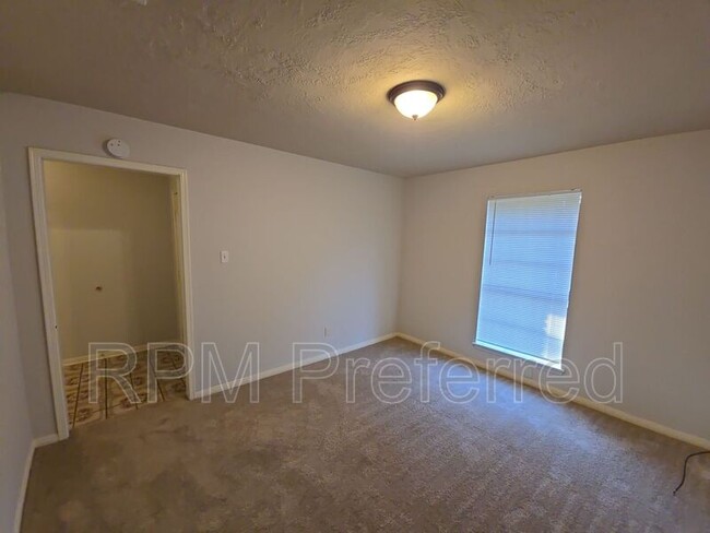 Building Photo - 6234 E Bristol Harbour Cir