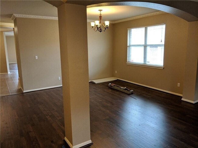 Building Photo - 132 Oxford Dr