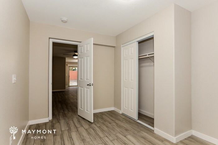 Building Photo - 11234 E Sunland Ave