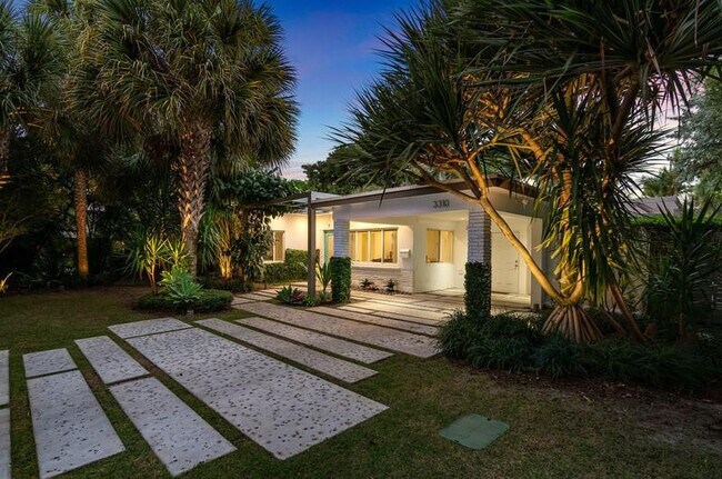 Building Photo - 3310 NE 18th St