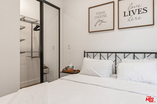 Building Photo - 22747 Erwin St