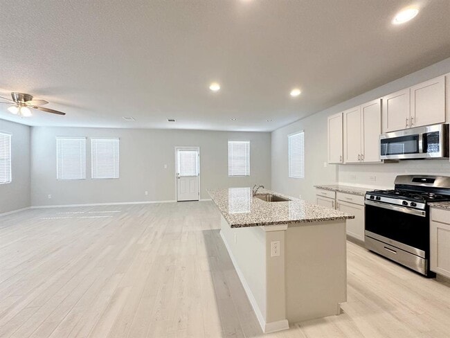 Building Photo - 163 Haywood Mnr