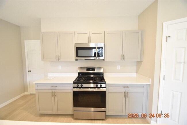 Building Photo - 14468 Meadow Bird Ave