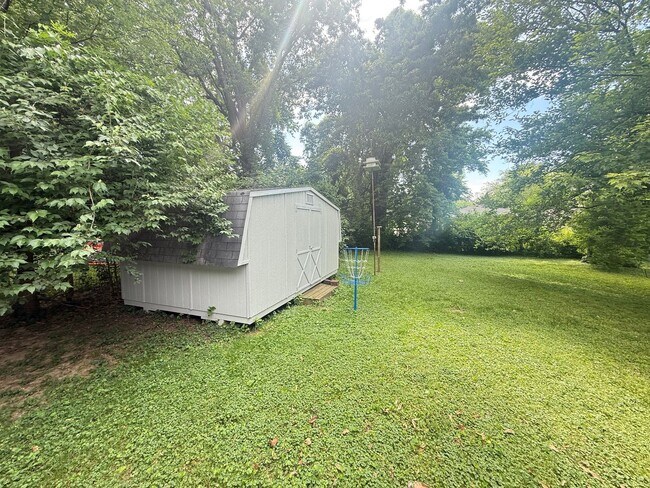 Building Photo - 3 Bed 2 Bath Springfield, MO