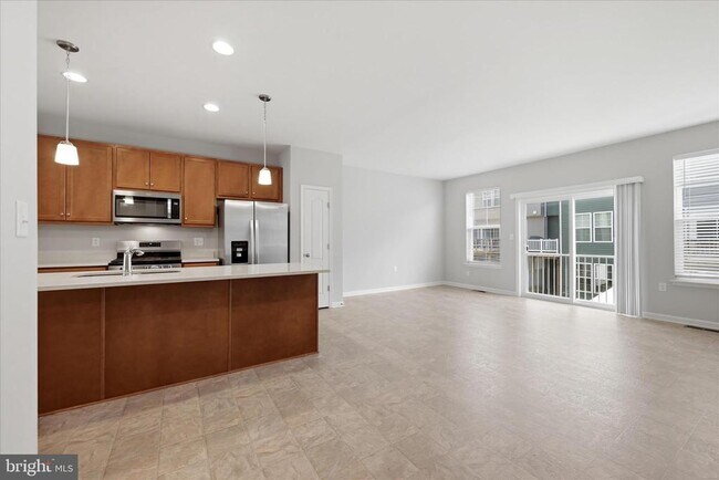 Building Photo - 117 Stribling Wy