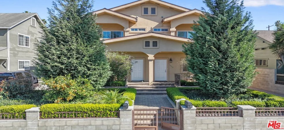 Primary Photo - 2020 Hillcrest Dr
