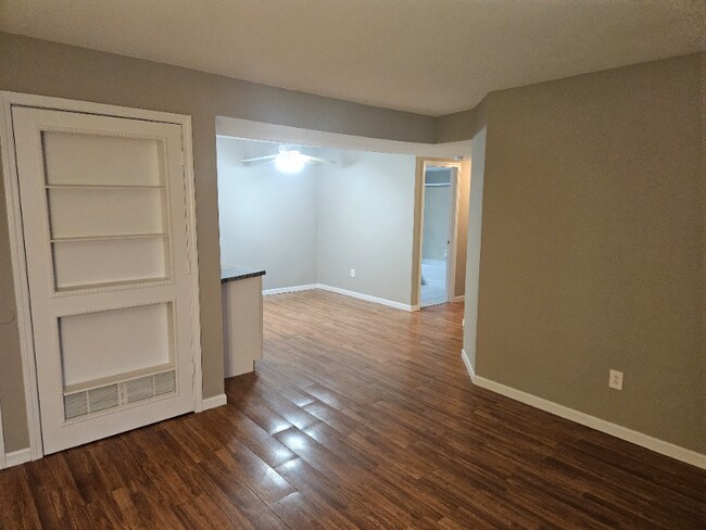 Building Photo - 2339 Sandalwood Creek Ct