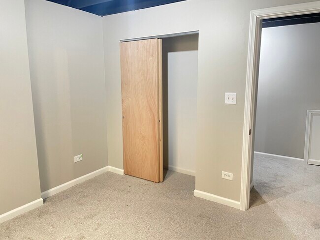 Building Photo - 1505 Sutter Dr