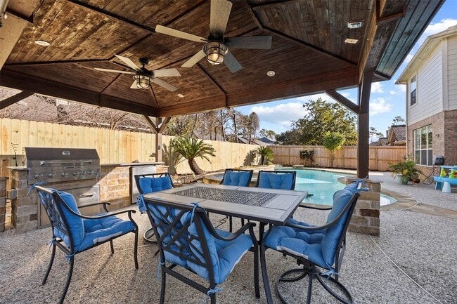 Building Photo - 11118 Sprucedale Ct