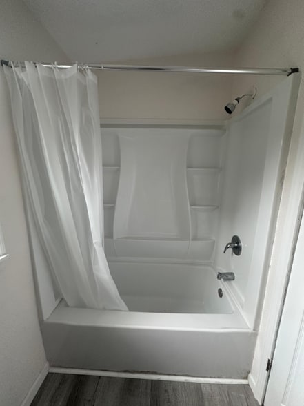 Building Photo - 2904 Lippia Rd