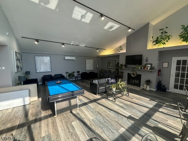 Building Photo - 2467 NJ-10