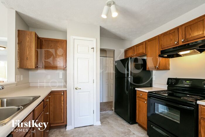 Building Photo - 5621 Wynridge Ct