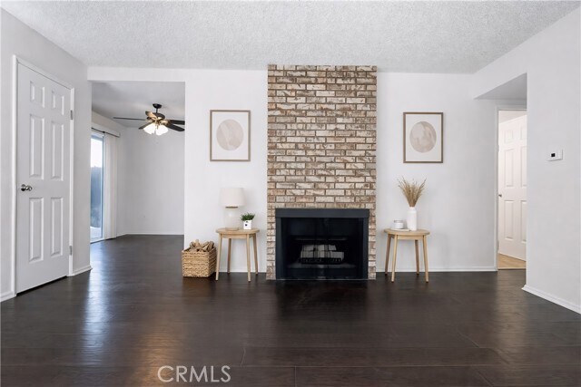 Building Photo - 679 W 18th St