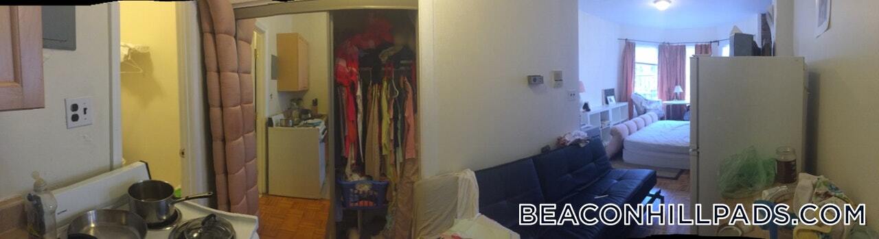 Building Photo - 40 Anderson St