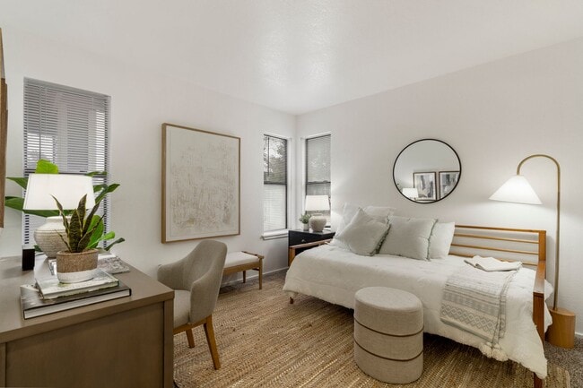 Interior Photo - Hampton Woods