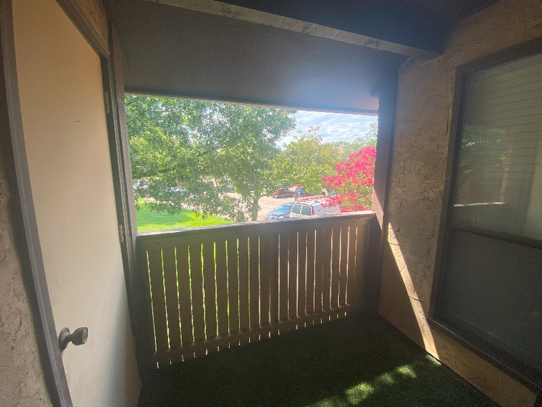 Building Photo - 1310 Harwell Dr