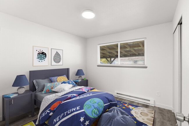 Building Photo - 708 Water St