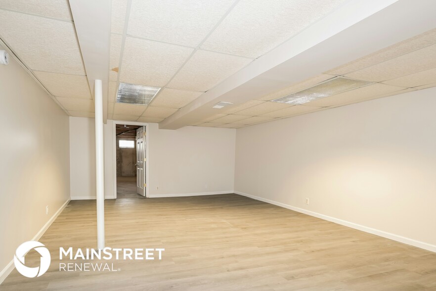 Building Photo - 3870 Hope Haven Dr