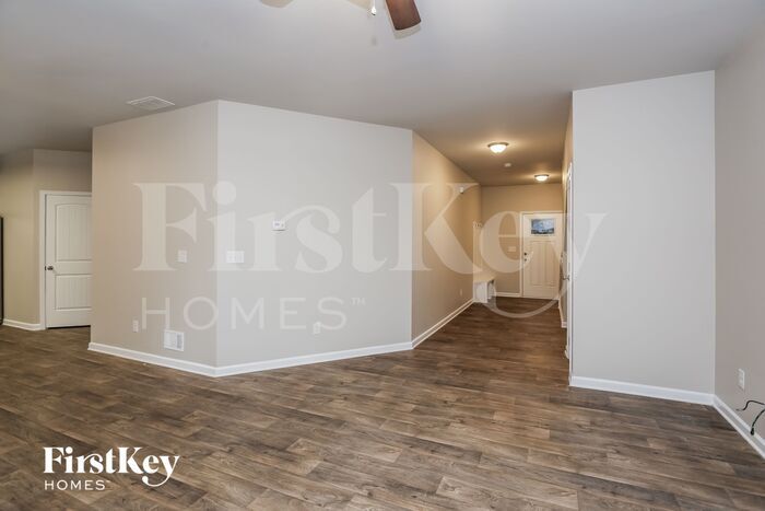 Building Photo - 5159 Cash Rd