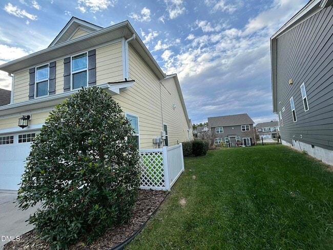 Building Photo - 1028 Topland Ct