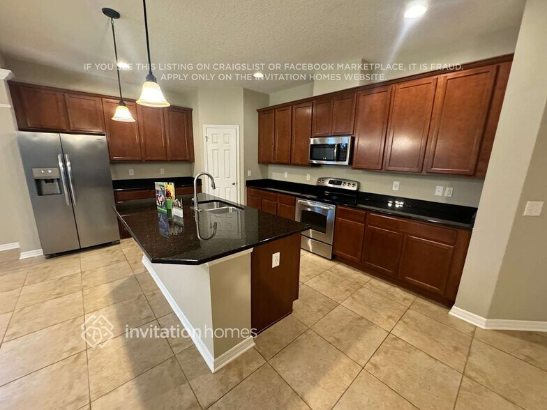 Building Photo - 6636 Bobby Jones Ct