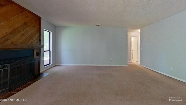 Building Photo - 2624 Pheasant Ct