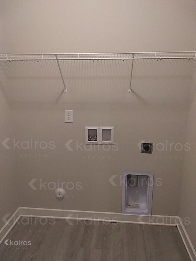 Building Photo - 11365 Crimson Ridge Rd.