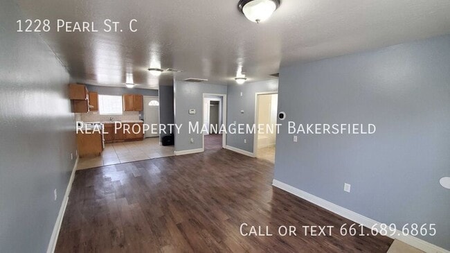 Building Photo - 1228 Pearl St