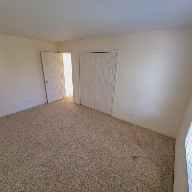 Building Photo - 311 Sheffield Ct