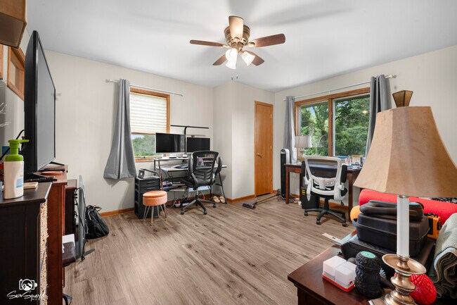 Building Photo - 306 Grande Dr
