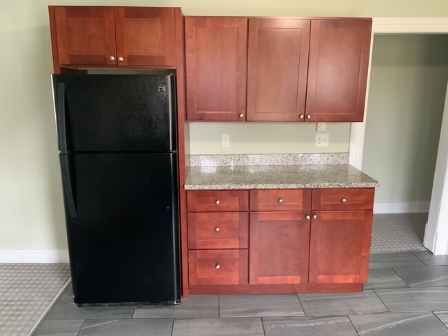 Building Photo - 23 Williams St