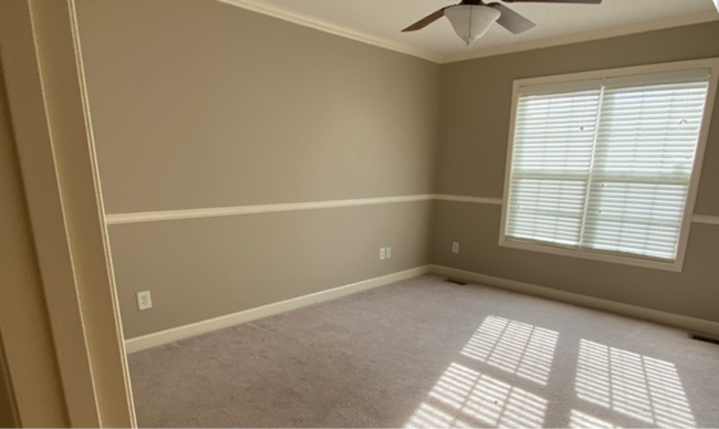 Building Photo - 650 Northview Dr