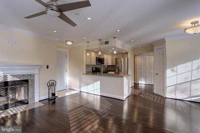 Building Photo - 1st Floor Bowie Condo