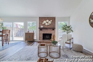 Building Photo - 1142 Churing Dr