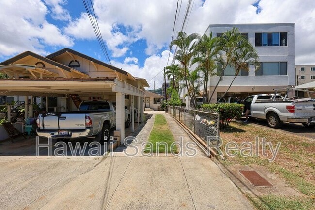 Building Photo - 1816 Citron St