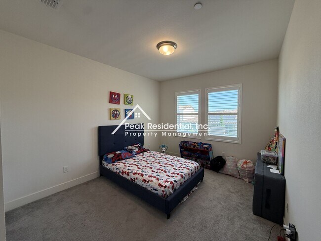 Building Photo - 3535 Heron Ct