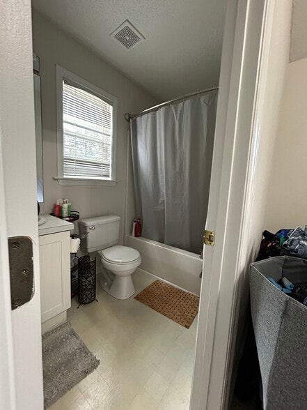 Building Photo - 2630 Blackwolf Run Ln