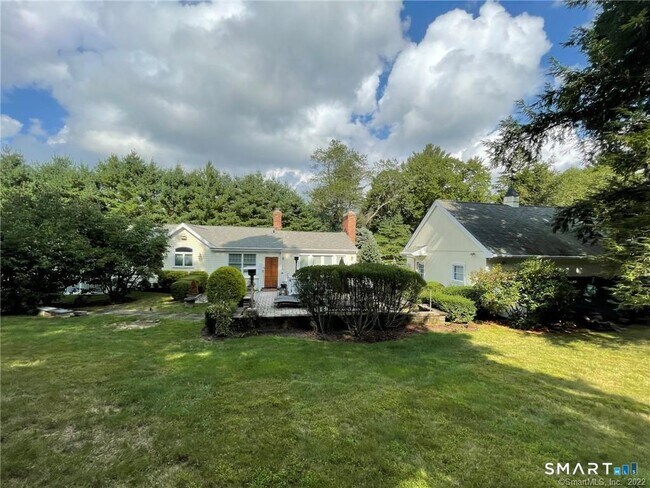 Building Photo - 42 Scribner Hill Rd