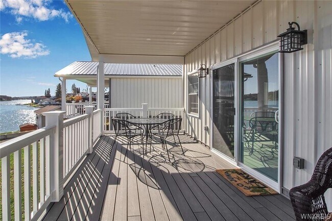 Building Photo - 3197 Elton Rd